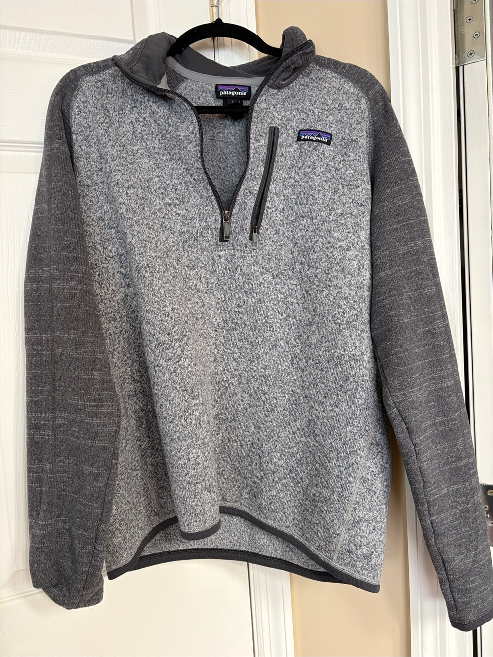Patagonia Men's Heather Gray Zip-Up Fleece Pullover